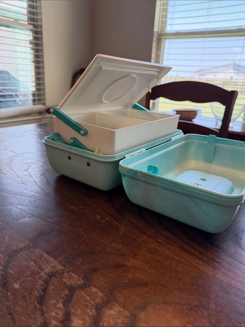 80s Caboodles Light Blue Makeup Organizer Case- Limited addition and unused.